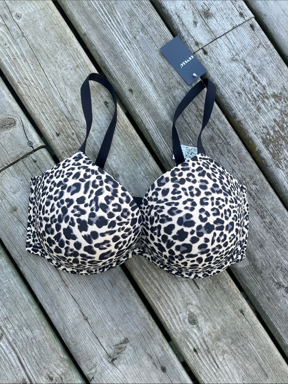 NWT DEYLLO Leopard Print T-Shirt Bra with Black Straps Size 36 DDD (36F)